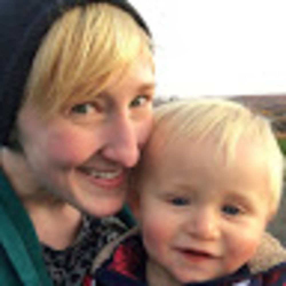 Meet your Posher, Phoebe